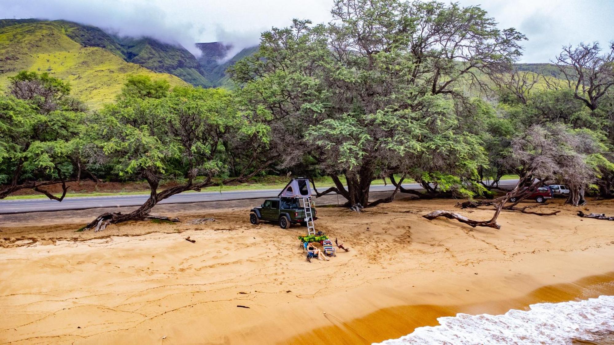 Campcar Maui Jeeps Suvs Hybrid Camper Van Rentals With Equipment And Travel Advice Kahului Eksteriør billede
